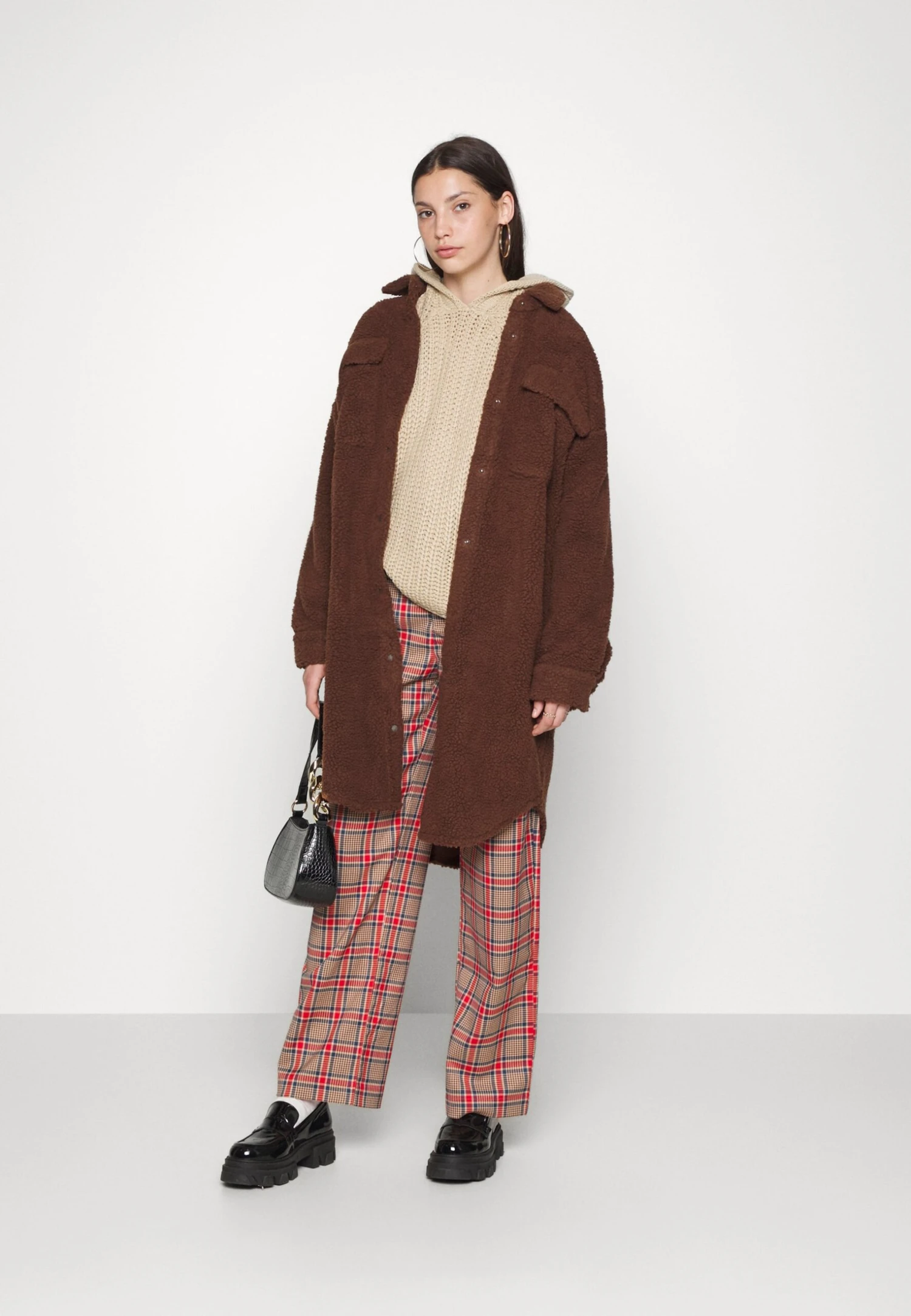 Noisy May Nmsakiran Long Shacket - Parka - Brown 4 Noisy May Nmsakiran Long Shacket - Parka - Brown - Afbeelding 2