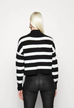 Nmnewalice Half Zip - Trui - Black/Sugar Swizzle -Noisy May 0bcb72d052a24676aedabed4d8fe477b