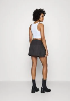 Noisy May Nmthea Pleat Tailoring Skirt - A-Lijn Rok - Medium Grey Melange -Noisy May 1446d00dd6194241bbe64fe7a1d16ca9