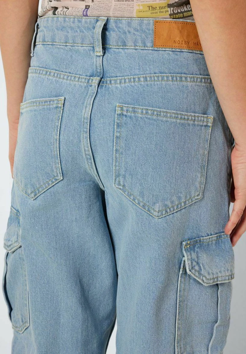 Noisy May Nmalexa Normal Waist - Relaxed Fit Jeans - Light Blue Denim 7 Noisy May Nmalexa Normal Waist - Relaxed Fit Jeans - Light Blue Denim - Afbeelding 5