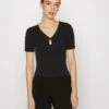 Noisy May Maya O Neck Cutout Noos - T-Shirt Print - Black -Noisy May 1f5a289d88884ac1a97678e90890b27d