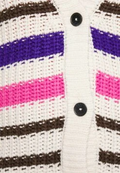 Nmcharlie - Vest - Off-White -Noisy May 1fab4e4c655840b798c69de452aca847