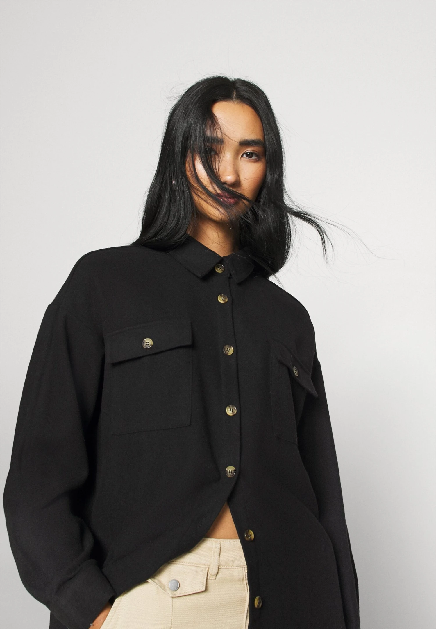 Noisy May Nmflanny Long Shacket - Overhemdblouse - Black 8 Noisy May Nmflanny Long Shacket - Overhemdblouse - Black - Afbeelding 6