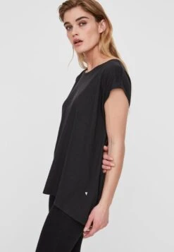 Noisy May Loose Long - T-Shirt Basic - Black -Noisy May 22a0ccacac944ba39804c22903cee0fd