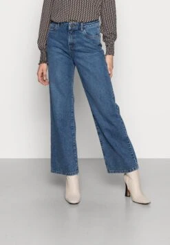 Noisy May Nmamanda Wide Jeans - Relaxed Fit Jeans - Medium Blue Denim