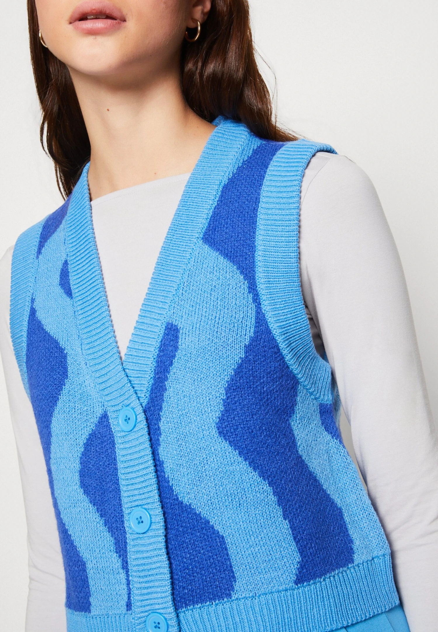 Noisy May Nmcosmic V Neck- Bodywarmer - Azure Blue 8 Noisy May Nmcosmic V Neck- Bodywarmer - Azure Blue - Afbeelding 6