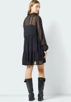 Noisy May Jurk - Black -Noisy May 273f081f0d36454facc91616c798938c