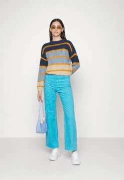 Noisy May Nmmarley O-Neck - Trui - Moonlit Ocean -Noisy May 2781319bbcbd4cea802e951ca2e8ab1d