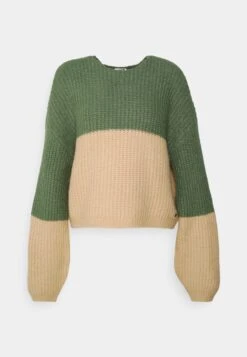 Noisy May Nmpoppy O-Neck- Trui - Dark Ivy -Noisy May 27cb53891ce744148dac10f2dc40e8b3