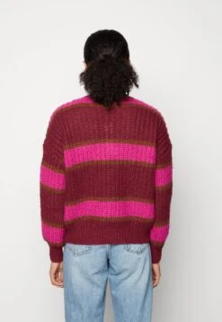 Noisy May Nmadele Fluffy O-Neck - Trui - Windsor Wine -Noisy May 3140836ad8604fc9ad65bac7a9ecb73d