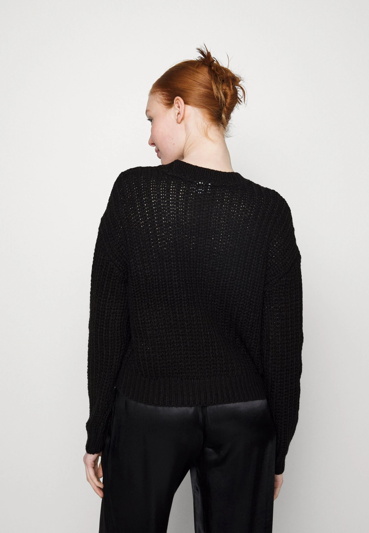 Noisy May Nmcharlie L S O Neck- Trui - Black 5 Noisy May Nmcharlie L S O Neck- Trui - Black - Afbeelding 3