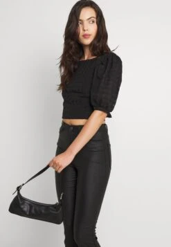 Noisy May Nmsallie Flare Coated Pants- Broek - Black -Noisy May 3bd43a076cb44c70bd1e4f87294aa29c