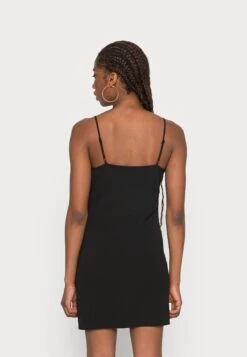 Noisy May Nmclara Strap Short Dress - Jurk - Black 9 Noisy May Nmclara Strap Short Dress - Jurk - Black -Noisy May 3c3e8800fbd441089a0065e1d3b26879