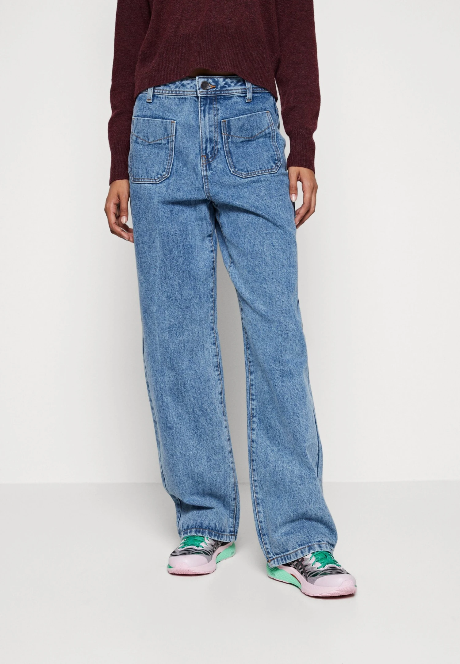 Noisy May Nmdrew Pocket Wide - Relaxed Fit Jeans - Medium Blue Denim 3 Noisy May Nmdrew Pocket Wide - Relaxed Fit Jeans - Medium Blue Denim