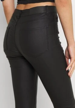 Noisy May Nmsallie Flare Coated Pants- Broek - Black -Noisy May 3d6921fa8afb4b35ae2d9b1247611702