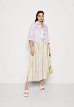 Noisy May Nmdebra Colour Jacket - Spijkerjas - Lilac 9 Noisy May Nmdebra Colour Jacket - Spijkerjas - Lilac -Noisy May 3e0497af729e439d88dd8fe9b149a052