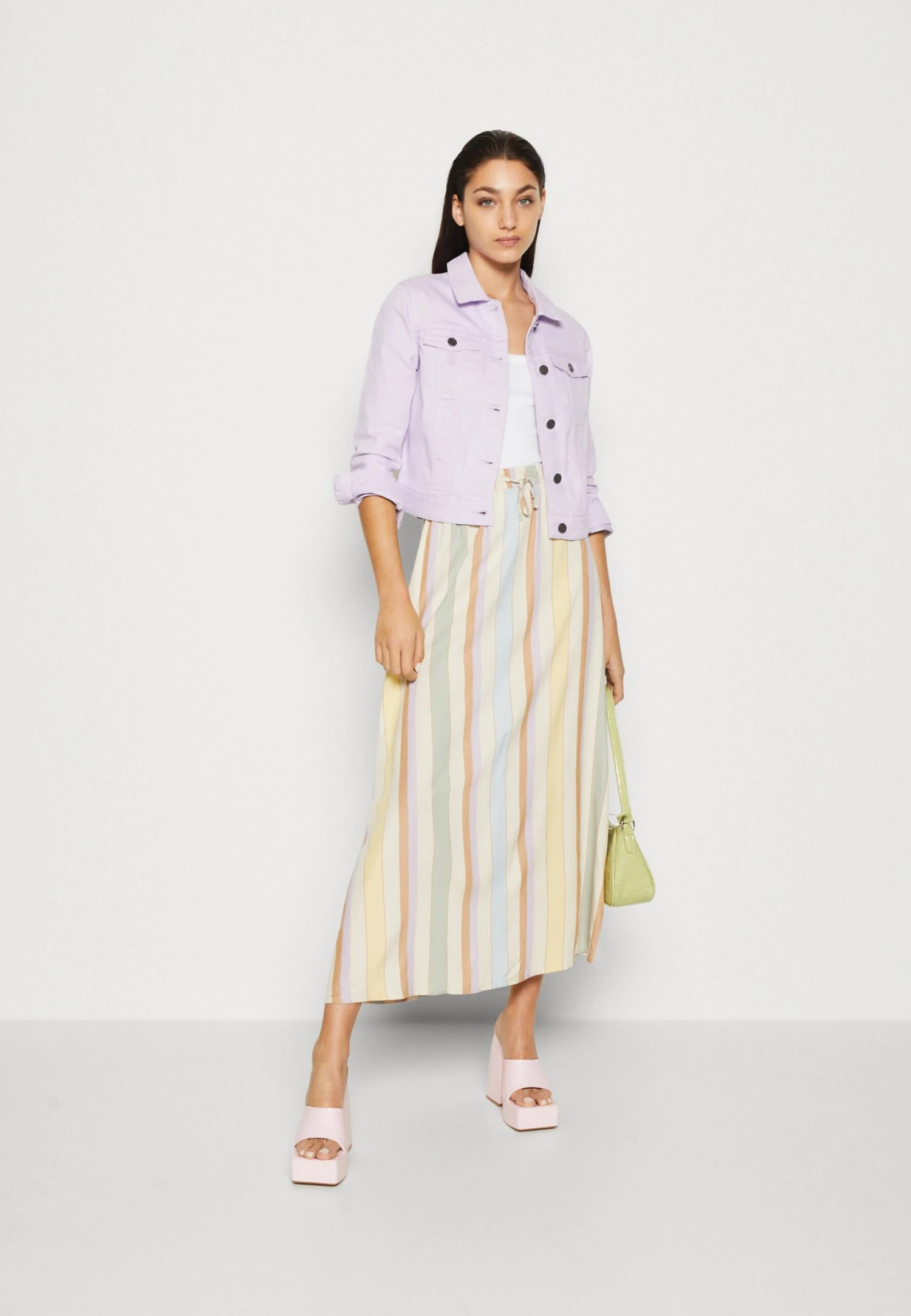 Noisy May Nmdebra Colour Jacket - Spijkerjas - Lilac 4 Noisy May Nmdebra Colour Jacket - Spijkerjas - Lilac - Afbeelding 2