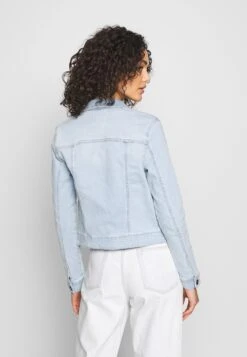 Noisy May Nmdebra Jacket - Spijkerjas - Light Blue Denim -Noisy May 445a1404d039495d9d605c02e792ce05