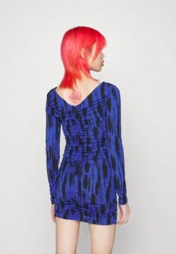 Noisy May Nmcemre V Neck Short Dress - Jerseyjurk - Dazzling Blue -Noisy May 45568be75b974299ab98272d34dcd5a4