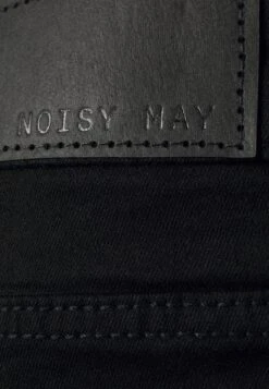 Nmsallie Flare - Bootcut Jeans - Black 7 Nmsallie Flare - Bootcut Jeans - Black -Noisy May 470f030fe2c4450baed8dc3dd53caeb5