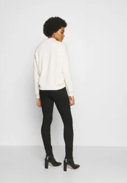 Noisy May Nmcallie Chic - Jeans Skinny Fit - Black -Noisy May 47b67474d9954f4d84cfe9733270b37a