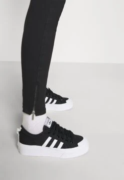 Noisy May Nmkimmy Ank Dart - Jeans Skinny Fit - Black Denim -Noisy May 481417fb2ca74878a5609072c2697e17