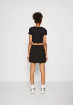 Noisy May Nmkirby Paperbag Short Skirt - Minirok - Black 10 Noisy May Nmkirby Paperbag Short Skirt - Minirok - Black -Noisy May 4debbdda378b406abdd2160b8a072575