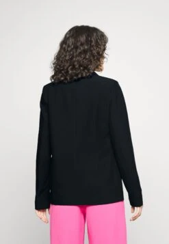 Noisy May Nmcarla- Halflange Jas - Black 9 Noisy May Nmcarla- Halflange Jas - Black -Noisy May 500ecc42623542b2863ae9fafd047e1b