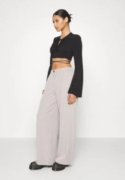 Noisy May Nmvera Wide Leg Pant- Broek - Grey -Noisy May 51335bbdd556442eaba39d7292ae8121