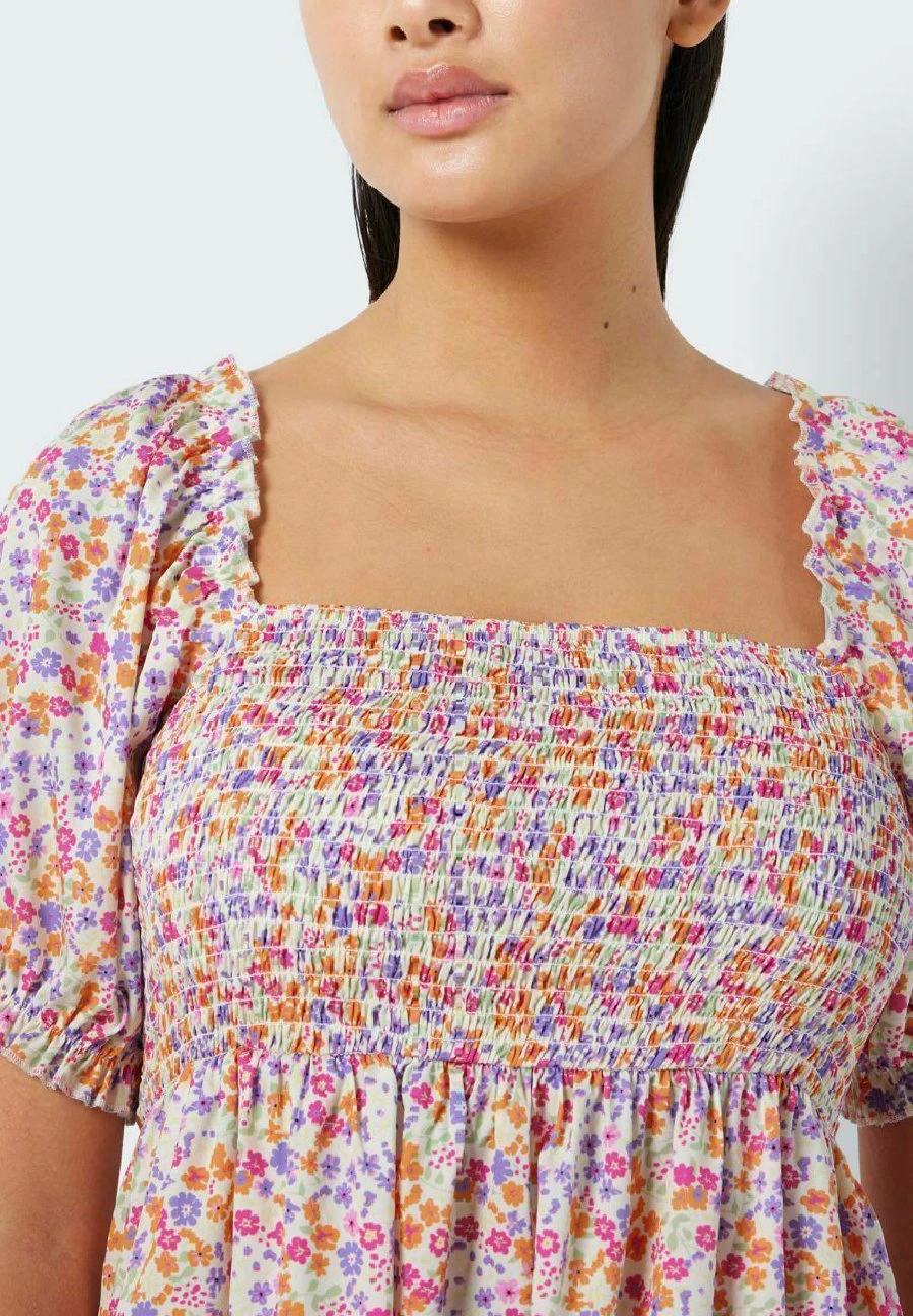 Noisy May Gesmoktes - Jurk - Sugar Swizzle 7 Noisy May Gesmoktes - Jurk - Sugar Swizzle - Afbeelding 5