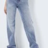 Noisy May Mit Weitem Bein Nmyolanda Normal Waist - Straight Leg Jeans - Light Blue Denim -Noisy May 52525a51cc3a4ae3808c29da6a8b347f