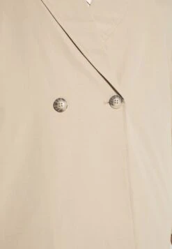 Nmsoffy - Mantel - Off-White 17 Nmsoffy - Mantel - Off-White -Noisy May 52882b57a19d488d9713e08a46e71643