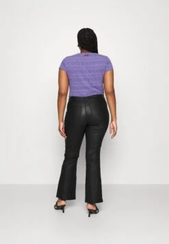 Nmsallie Flare Pants - Broek - Black -Noisy May 5368424f72c2427881fcf15a83d0bd78