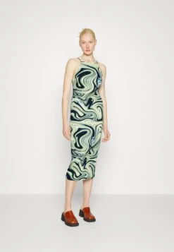 Nmdestiny Highneck Midi Dress - Etui-Jurk - Quiet Green