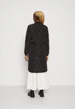 Noisy May Nmsilje Quilted Long Jacket - Bomberjacks - Black -Noisy May 627b261dac0943cbb7bff740714212de