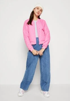 Noisy May Nmvivi- Bomberjacks - Shocking Pink 9 Noisy May Nmvivi- Bomberjacks - Shocking Pink -Noisy May 63cfabdc5489480dae142f49486ebcbc