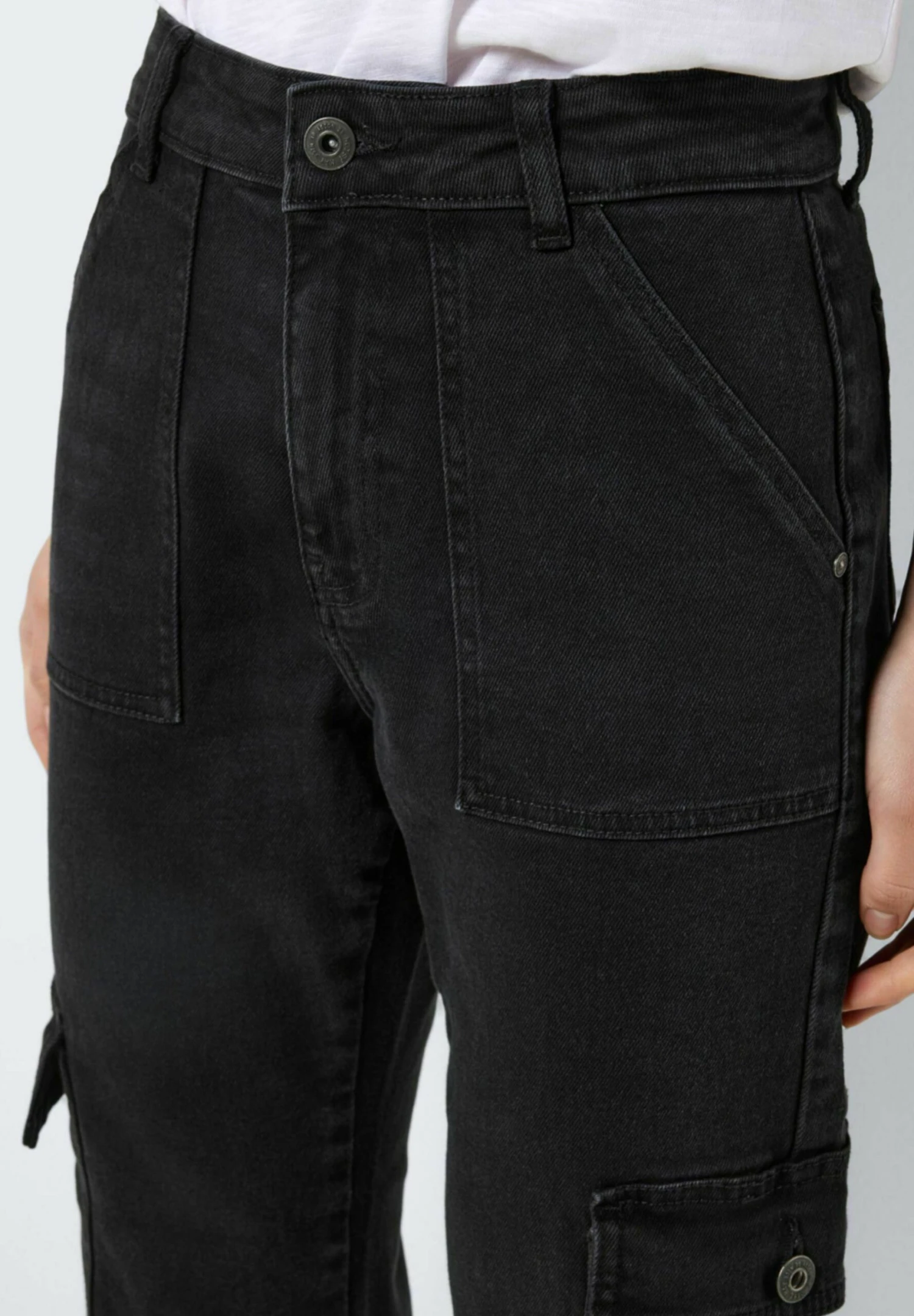 Noisy May Moni Cropped Fit - Slim Fit Jeans - Black 6 Noisy May Moni Cropped Fit - Slim Fit Jeans - Black - Afbeelding 4
