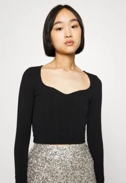 Noisy May Petite Nmkerry Corset Cropped - Longsleeve - Black -Noisy May 6ad50002b0d3454c8391465d69a9d4f8