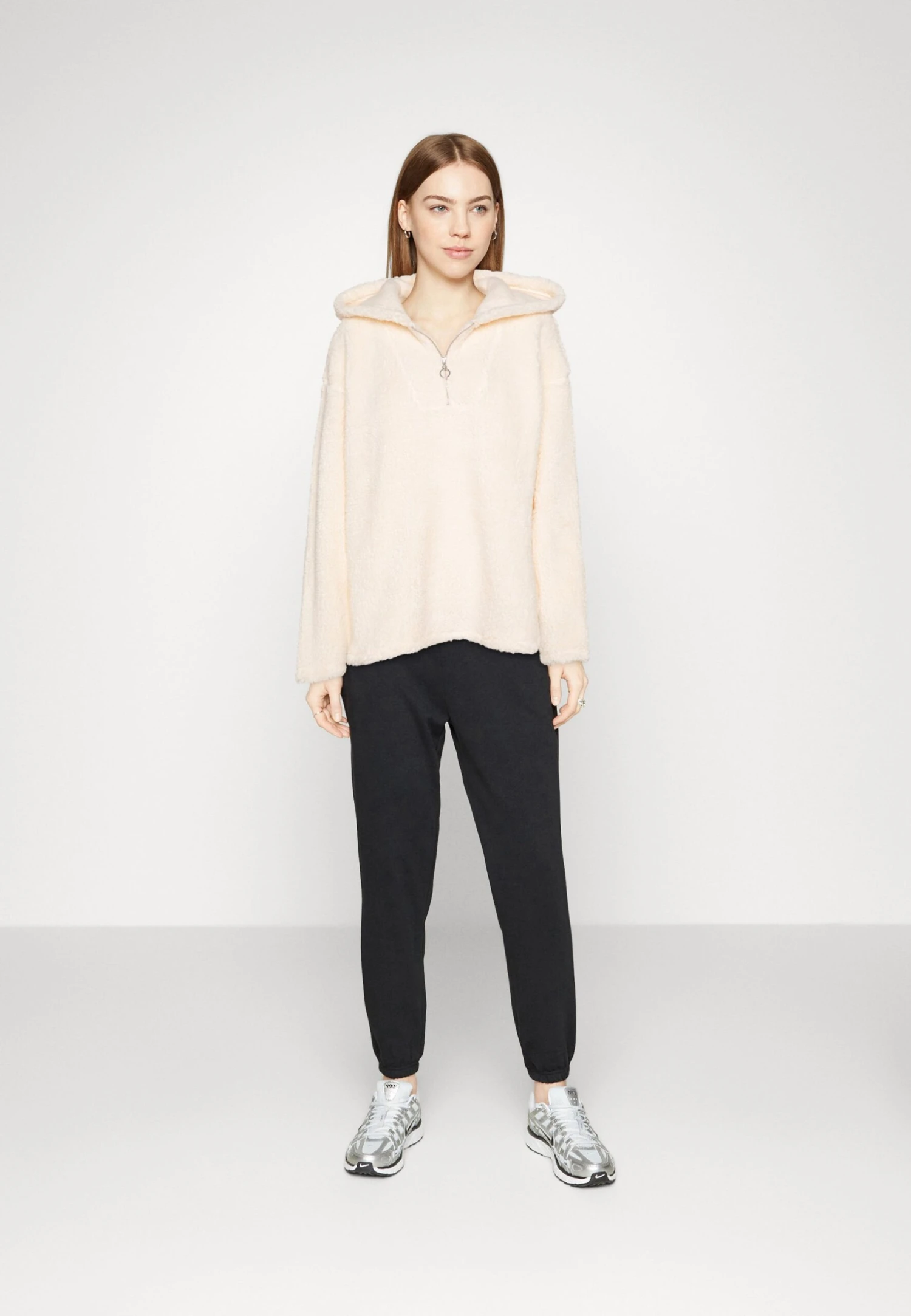 Noisy May Nmsunday Long - Hoodie - Eggnog 4 Noisy May Nmsunday Long - Hoodie - Eggnog - Afbeelding 2