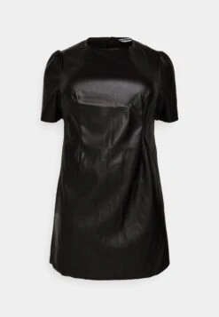 Nmhill Short Dress Curve - Jurk - Black -Noisy May 6c7924cc555742bc888c04b09c4220a2