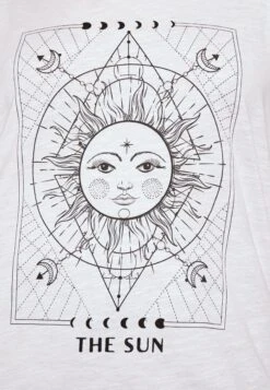 Nmmathilde Printed Long - T-Shirt Print - Bright White/The Sun -Noisy May 744ecc76e1ae45b980f2abaeb18b3a69