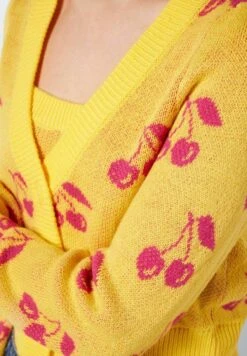 Noisy May Vest - Habanero Gold -Noisy May 7edd3a3fda22400dac7b04cd68941377