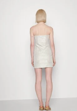 Noisy May Strapless Dress - Cocktailjurk - Silver -Noisy May 81eeebcc5916452daca012f788a2164e
