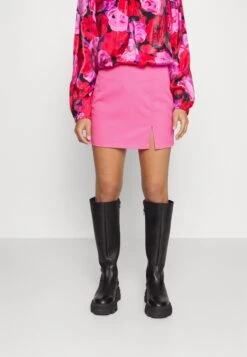 Noisy May Petite Nmthea Slit Skirt - Minirok - Shocking Pink