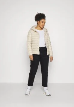 Noisy May -Noisy May 8a8f60b5da7c4cb3bfcb98e9bb521dd0