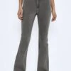 Noisy May Nmsallie - Flared Jeans - Light Grey Denim -Noisy May 8c5e5cdf8f564dfc893e3edea4e64b75