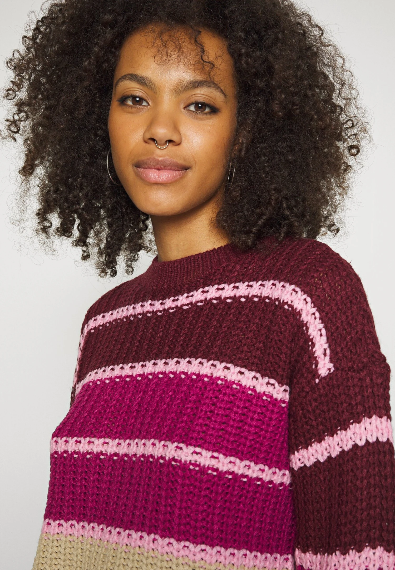 Noisy May Nmmarley O-Neck - Trui - Windsor Wine 7 Noisy May Nmmarley O-Neck - Trui - Windsor Wine - Afbeelding 5