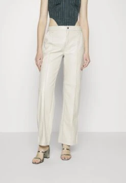 Noisy May Nmluke Straight Front Detail Pant - Broek - Pumice Stone -Noisy May 8cfbc4cf7c754a7c87db8dcf0354ded3