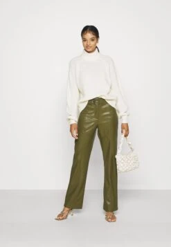 Noisy May Nmtimmy Highneck Noos - Trui - Sugar Swizzle 8 Noisy May Nmtimmy Highneck Noos - Trui - Sugar Swizzle -Noisy May 8d11dcc14d1144b7b74518c7e94ee673