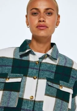 Noisy May Nmflanny Long Shacket - Lichte Jas - Pondarosa Pine -Noisy May 8e662f3b160e494d81c4a0446a34a40a